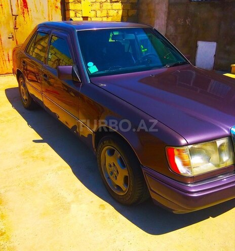 Mercedes E 260 1991, 345,678 km - 2.6 l - Bakı