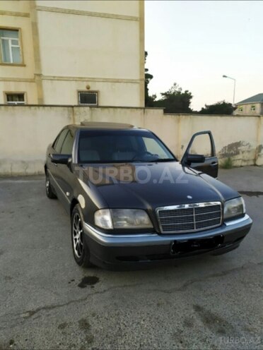 Mercedes C 180 1995, 300,000 km - 1.8 l - Bakı