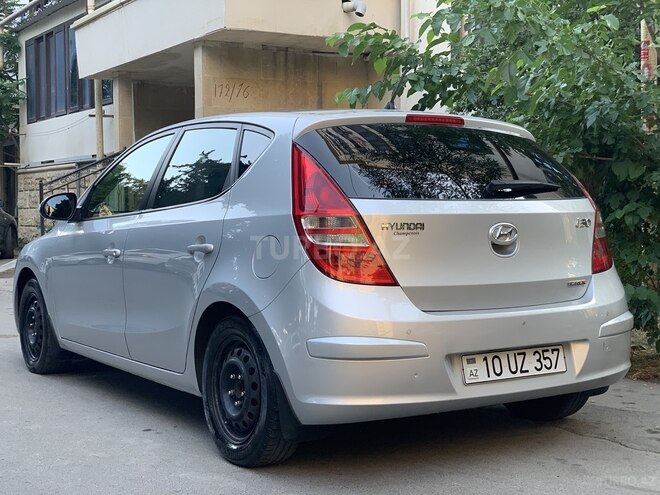 Hyundai i30 2009, 172,000 km - 1.6 l - Bakı