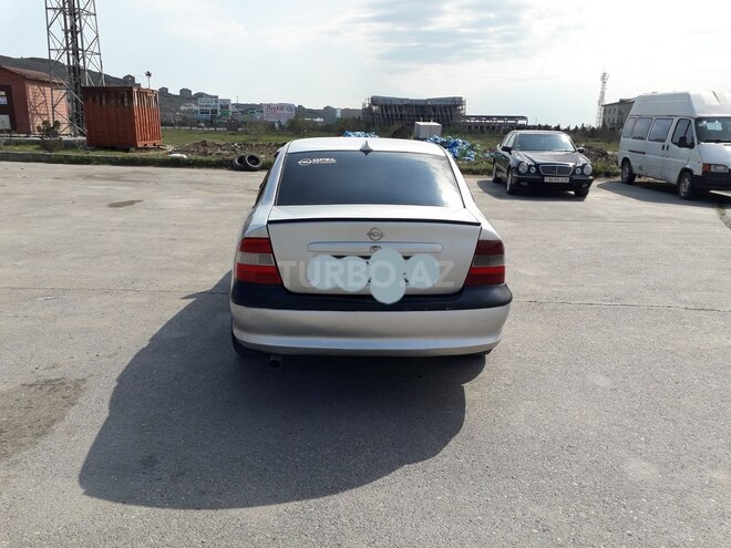 Opel Vectra 1996, 261,000 km - 1.8 л - Bakı