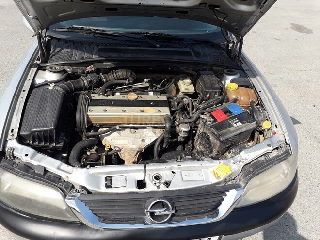 Opel Vectra 1996, 261,000 km - 1.8 л - Bakı