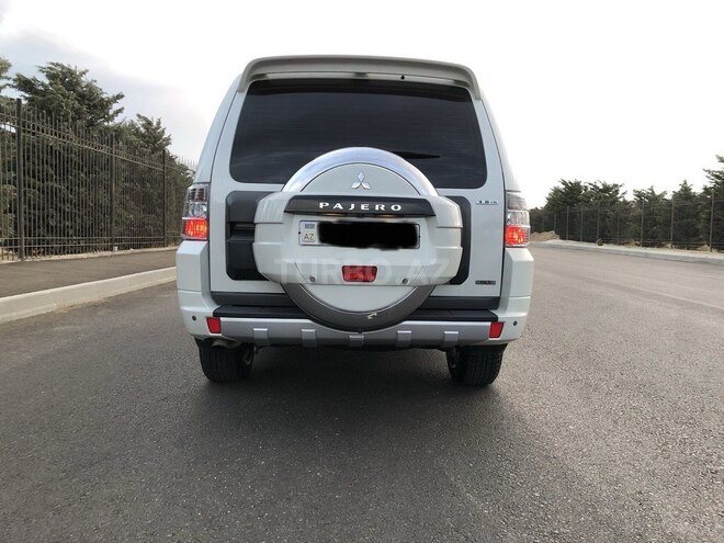 Mitsubishi Pajero 2012, 122,000 km - 3.8 л - Bakı