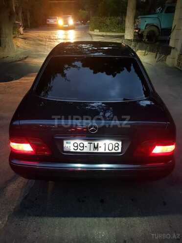 Mercedes E 200 1999, 215,290 km - 2.0 l - Bakı