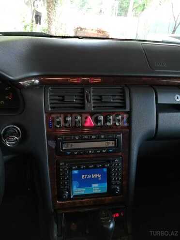 Mercedes E 220 2000, 323,000 km - 2.2 l - Bakı