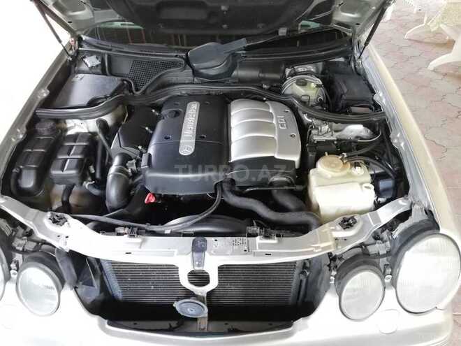 Mercedes E 220 2000, 323,000 km - 2.2 l - Bakı