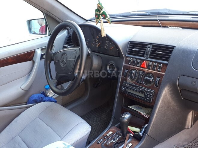 Mercedes C 220 1998, 532,363 km - 2.2 l - Bakı