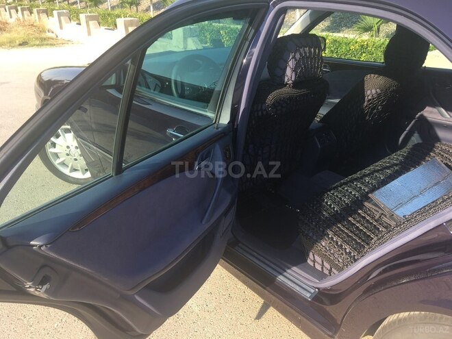 Mercedes E 270 2000, 260,000 km - 2.7 л - Hacıqabul