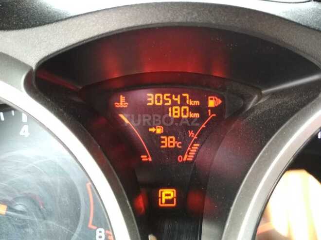 Nissan Juke 2015, 30,547 km - 1.6 l - Bakı