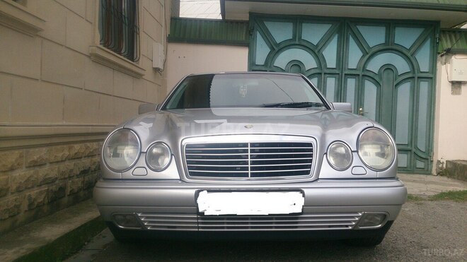 Mercedes E 240 1999, 268,500 km - 2.4 l - Oğuz