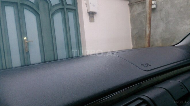 Mercedes E 240 1999, 268,500 km - 2.4 l - Oğuz