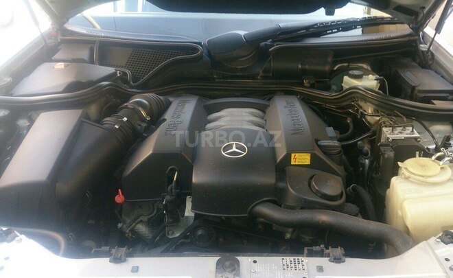 Mercedes E 240 1999, 268,500 km - 2.4 l - Oğuz