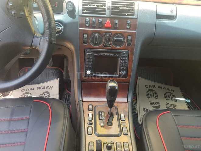 Mercedes E 270 2000, 330,000 km - 2.7 л - Bakı