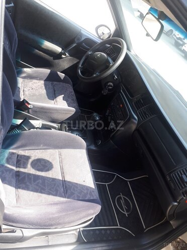 Opel Vectra 1997, 329,000 km - 1.6 l - Sumqayıt