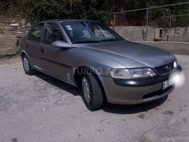Opel Vectra 1997, 329,000 km - 1.6 l - Sumqayıt