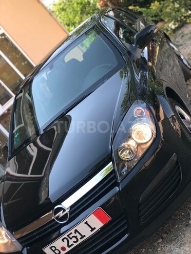 Opel Astra 2006, 240,000 km - 1.3 l - Bakı
