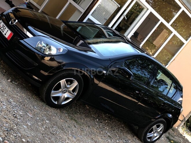 Opel Astra 2006, 240,000 km - 1.3 l - Bakı