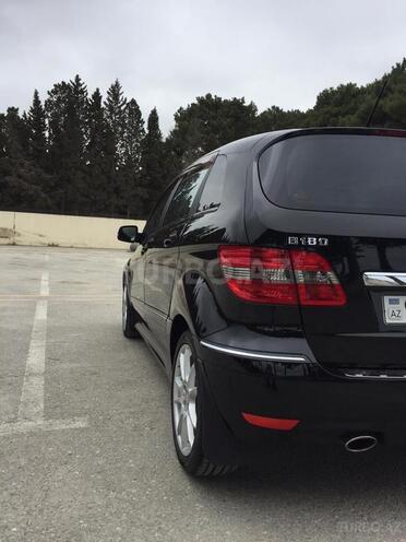 Mercedes B 180 2009, 109,450 km - 0.2 л - Bakı