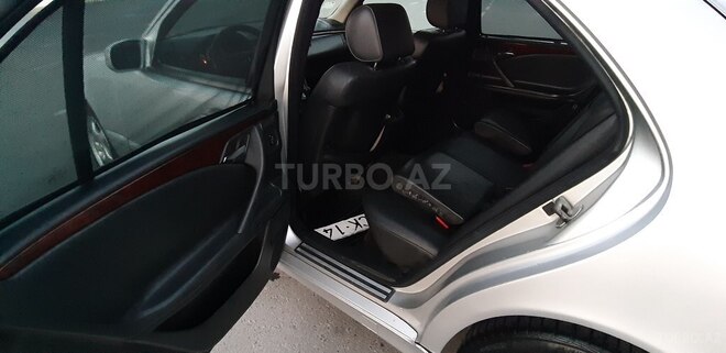Mercedes E 270 2000, 335,322 km - 2.7 l - Bərdə