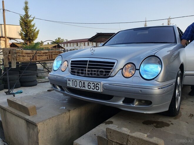 Mercedes E 320 2000, 332,500 km - 3.2 l - Lənkəran