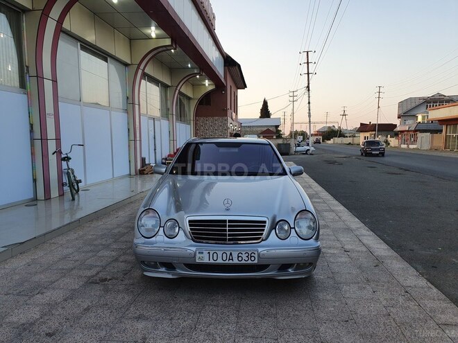 Mercedes E 320 2000, 332,500 km - 3.2 l - Lənkəran