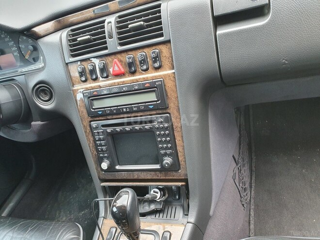 Mercedes E 320 2000, 332,500 km - 3.2 l - Lənkəran
