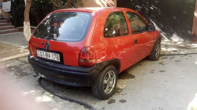 Opel Corsa 1996, 182,000 km - 1.4 l - Bakı
