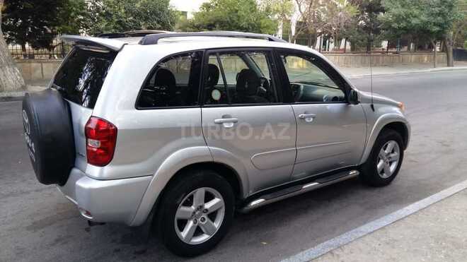 Toyota RAV4 2003, 122,000 km - 2.4 l - Bakı