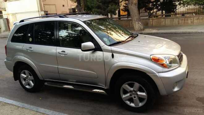 Toyota RAV4 2003, 122,000 km - 2.4 l - Bakı