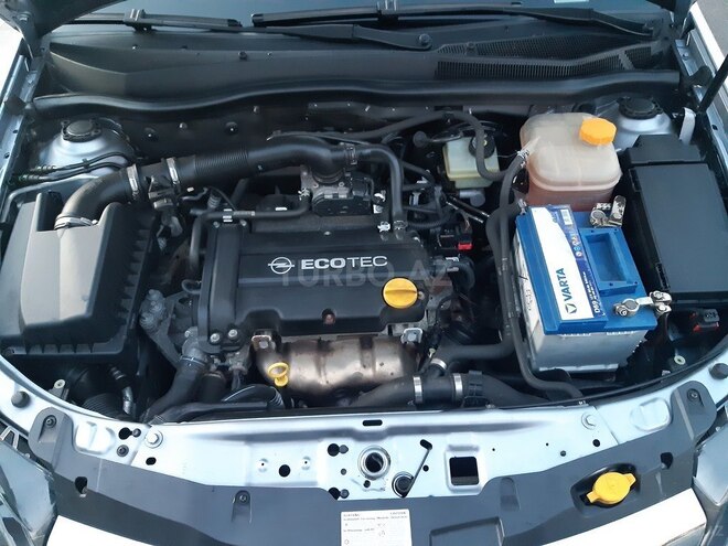 Opel Astra 2009, 172,286 km - 1.4 л - Bakı