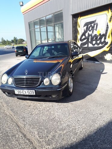 Mercedes E 220 2000, 621,000 km - 2.2 l - Bakı