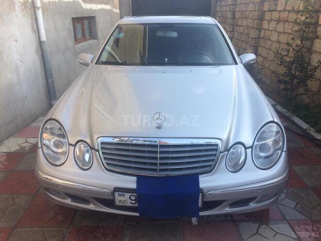 Mercedes E 220 2004, 200,000 km - 2.2 l - Bakı
