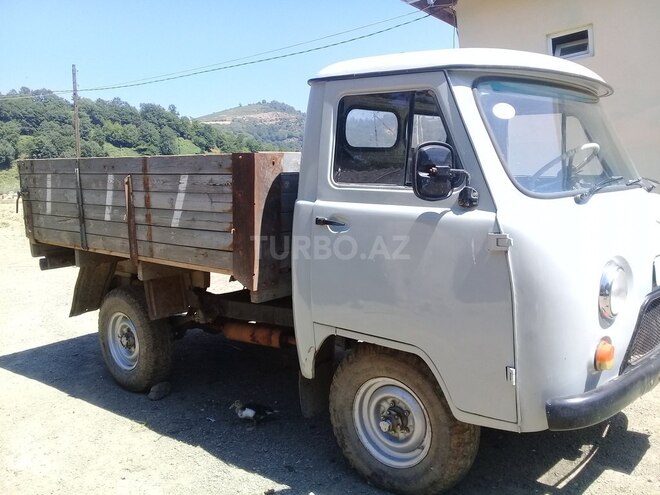UAZ 3303 1998, 256,800 km - 2.2 l - Lerik