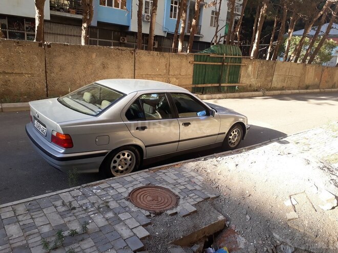 BMW 316 1996, 402,000 km - 1.6 l - Bakı