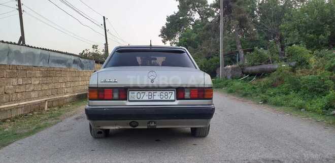 Mercedes 190 1991, 500,528 km - 2.0 л - Astara