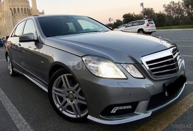 Mercedes E 350 2009, 126,000 km - 3.5 l - Bakı
