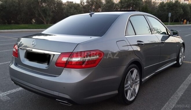 Mercedes E 350 2009, 126,000 km - 3.5 l - Bakı