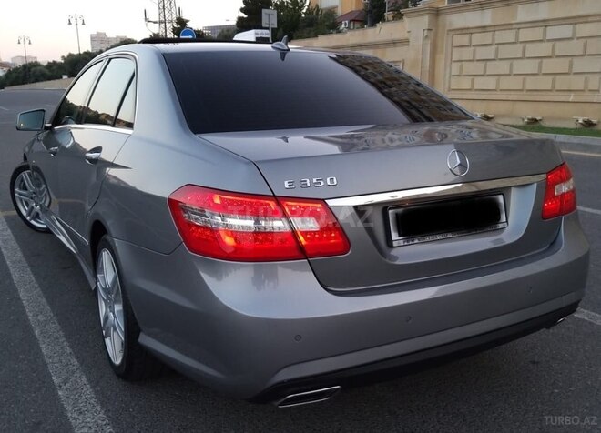 Mercedes E 350 2009, 126,000 km - 3.5 l - Bakı