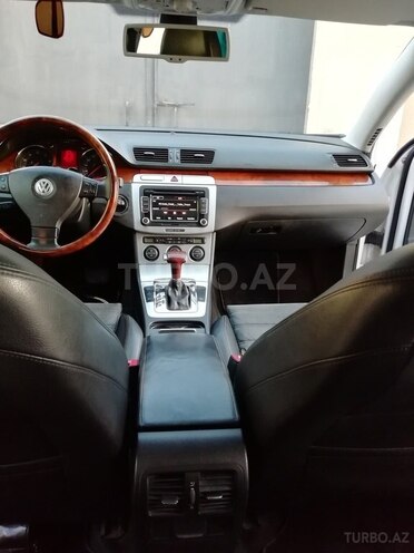 Volkswagen Passat 2008, 245,000 km - 1.8 l - Bakı