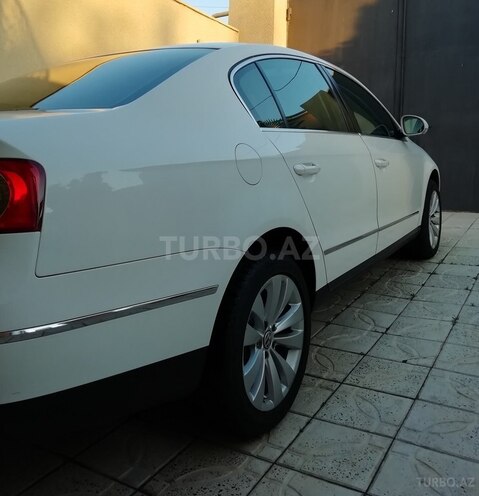 Volkswagen Passat 2008, 245,000 km - 1.8 l - Bakı