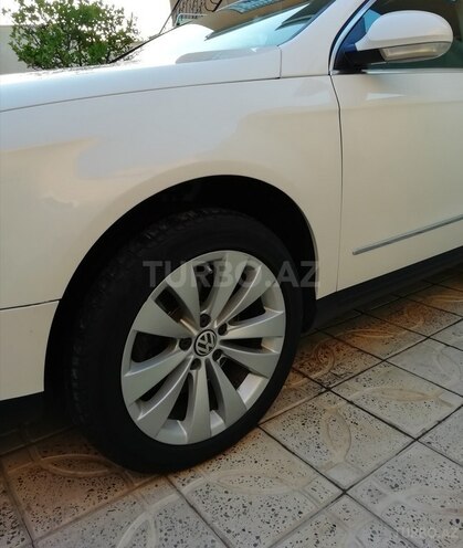 Volkswagen Passat 2008, 245,000 km - 1.8 l - Bakı