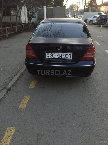 Mercedes C 240 2000, 256,000 km - 2.4 л - Bakı