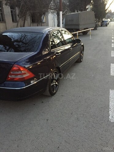 Mercedes C 240 2000, 256,000 km - 2.4 л - Bakı