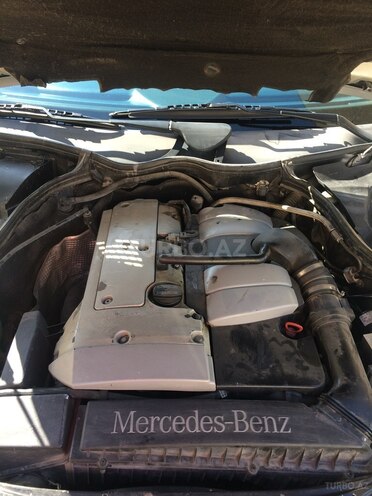 Mercedes C 200 2000, 231,000 km - 2.0 l - Bakı