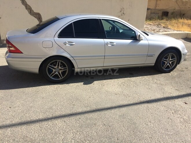 Mercedes C 200 2000, 231,000 km - 2.0 l - Bakı