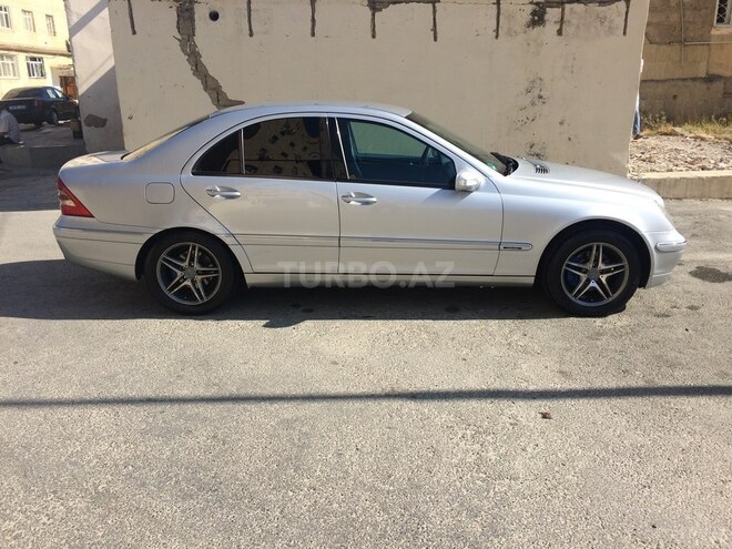Mercedes C 200 2000, 231,000 km - 2.0 l - Bakı