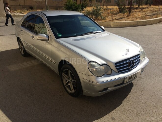 Mercedes C 200 2000, 231,000 km - 2.0 l - Bakı
