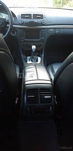 Mercedes E 320 2004, 177,000 km - 3.2 l - Bakı