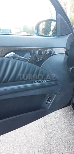 Mercedes E 320 2004, 177,000 km - 3.2 l - Bakı