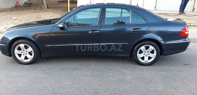 Mercedes E 320 2004, 177,000 km - 3.2 l - Bakı