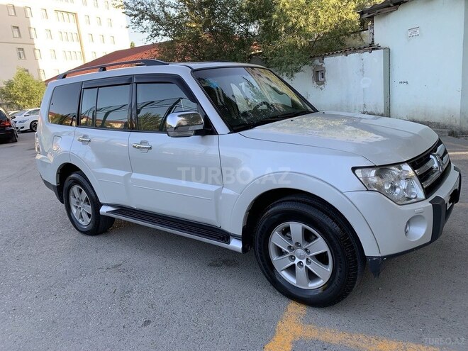 Mitsubishi Pajero 2008, 179,500 km - 3.0 л - Sumqayıt